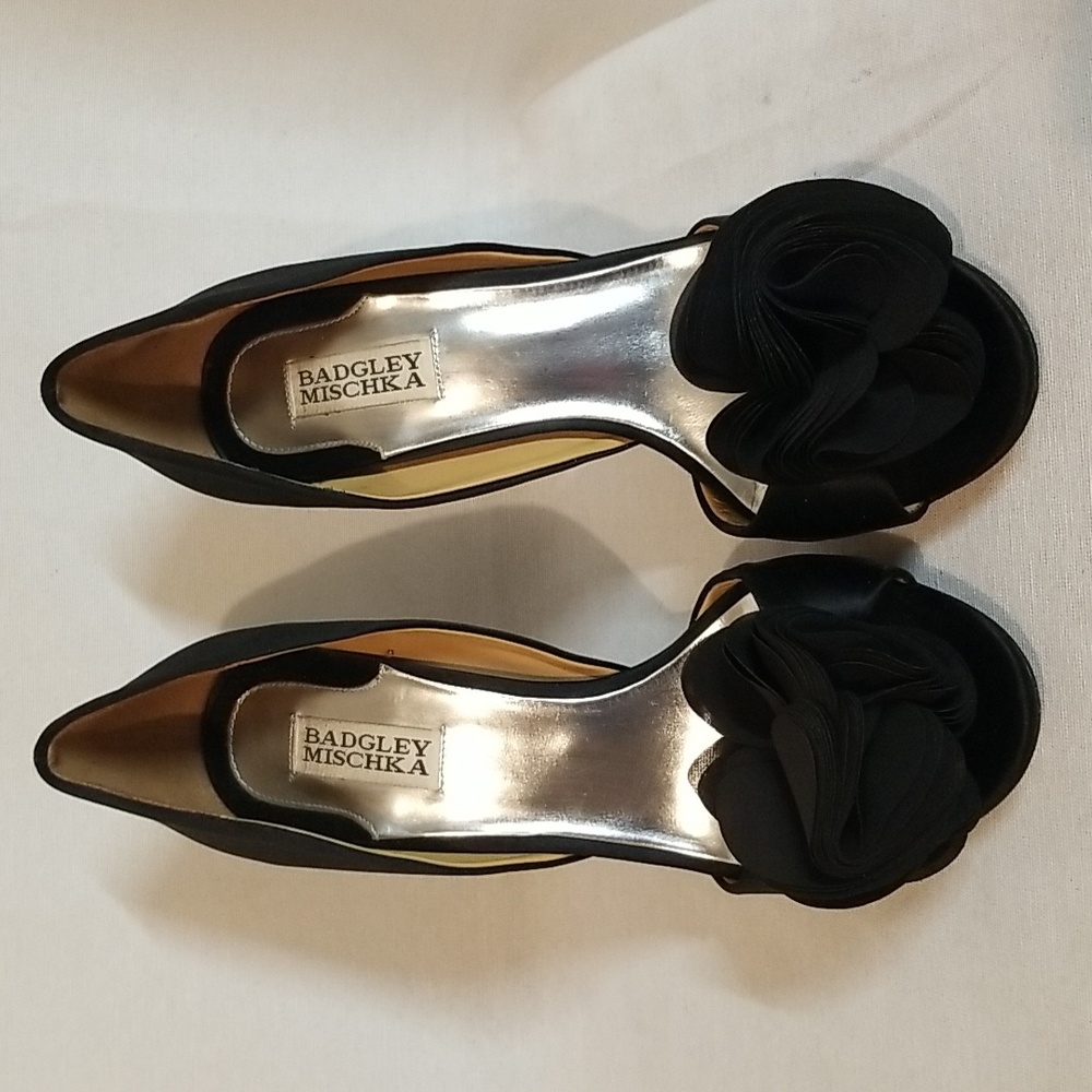 Badgley Mischka Black Satin Heels